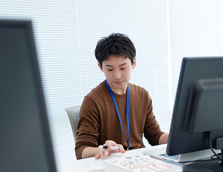 デザイン制作中の様子